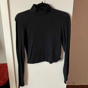 Col haut noir crop top